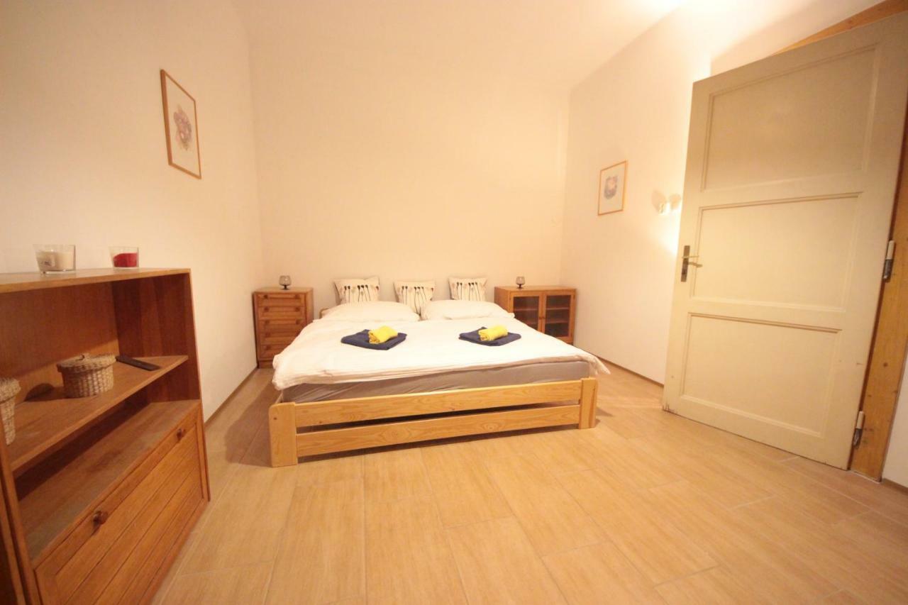 פראג Gallery Apartment מראה חיצוני תמונה